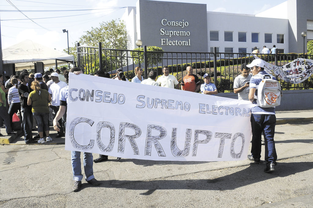 Consejo Supremo Electoral, Roberto Rivas, CSE