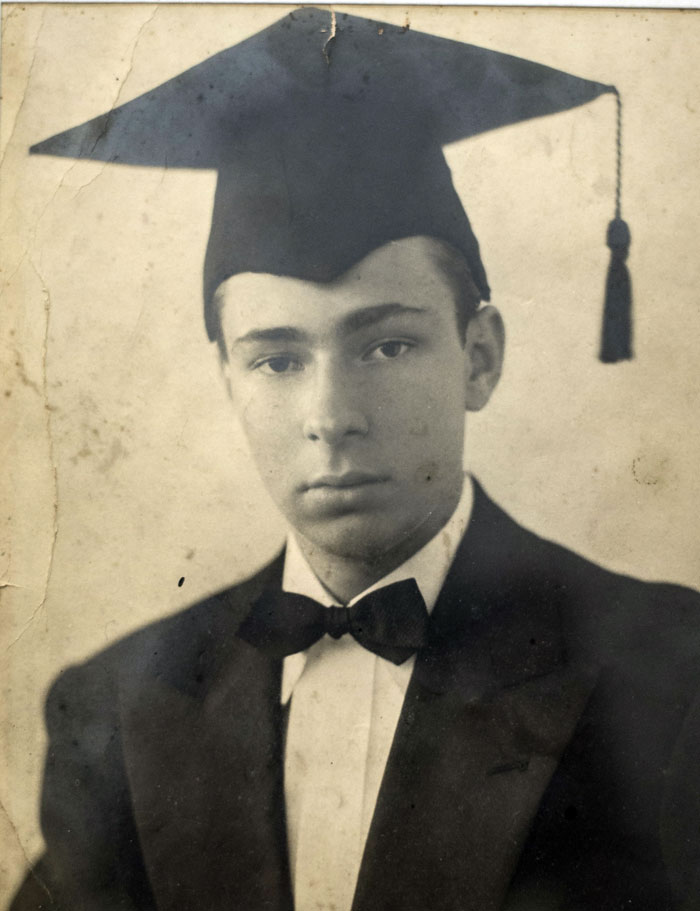 Pedro Joaquín Chamorro en su bachillerato. LA PRENSA /Cortesía familia Chamorro