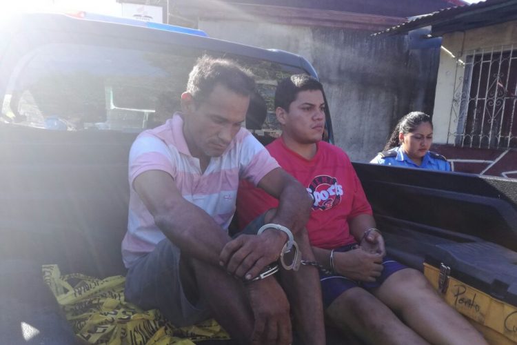 asesinato en Corinto
