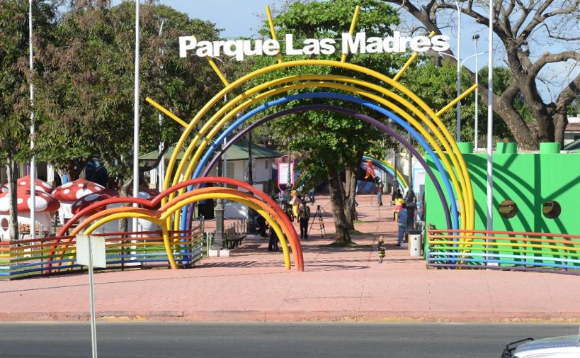 Foto de Parque De Las Madres en Alhabia, Almería