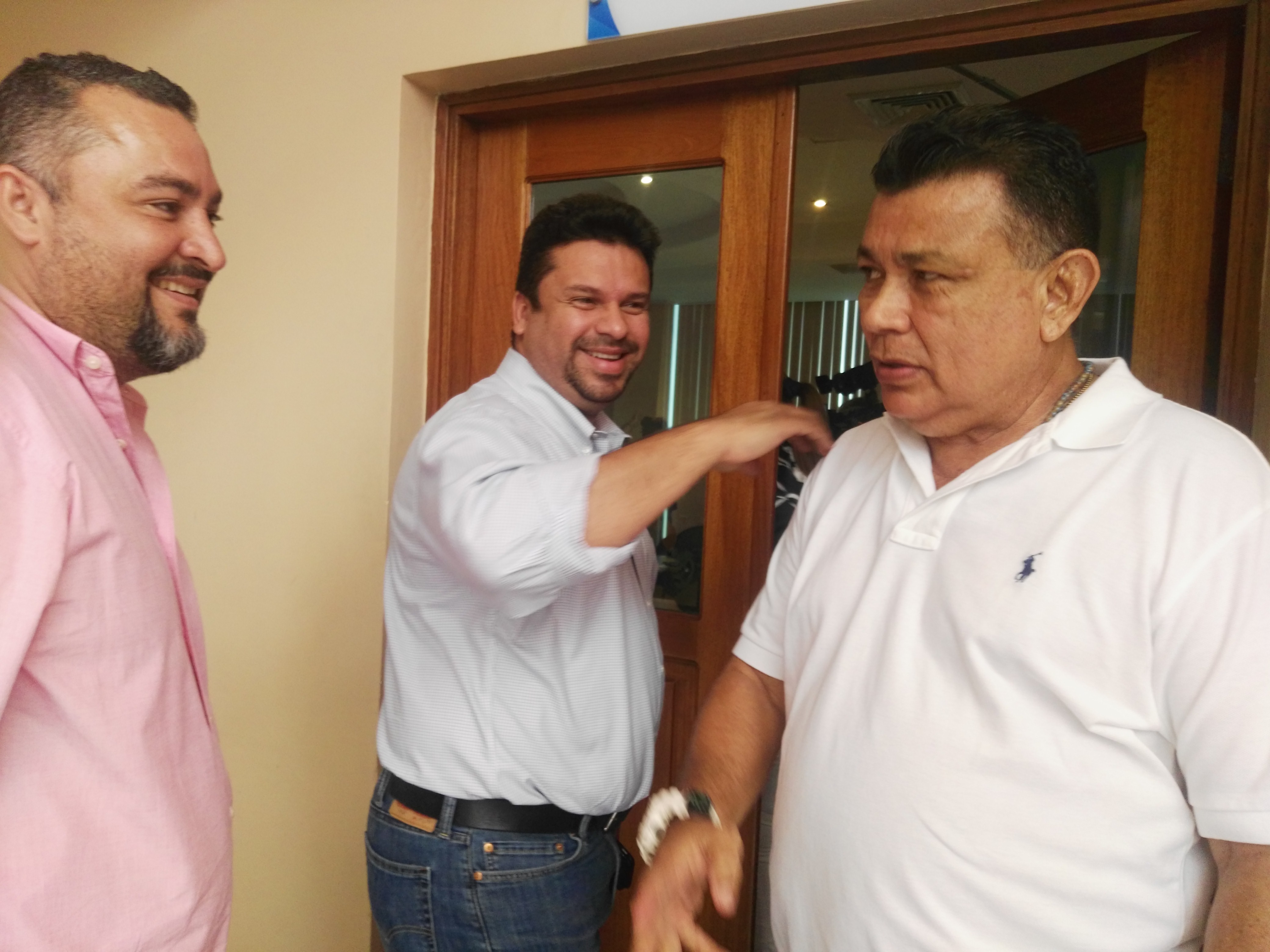 FSLN, Fidel Moreno, Wilfredo Navarro, protestas, candidatos