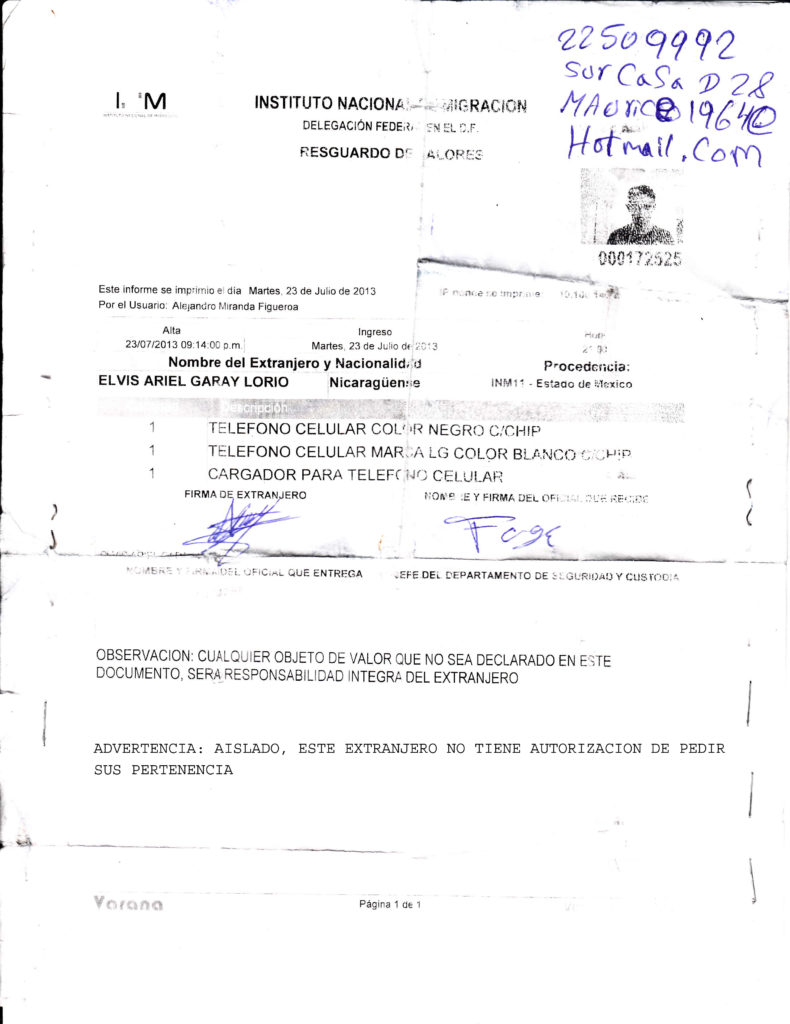 Documento que fue elaborado cuando Elvis Garay fue llevado por los agentes migratorios hacia la Estación Migratoria "Las Agujas". LA PRENSA/ CORTESÍA