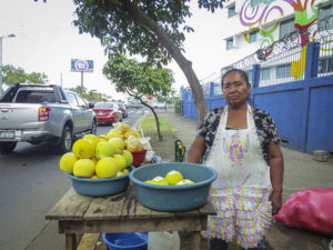 Managua, Nicaragua 07 de Diciembre del 2017. Santos Isidora Lopez concejal de Managua por el PLC, con su hijos y nietos. FOTOS/LA PRENSA/CARLOS VALLE.