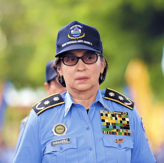 La primera comisionada Aminta Granera solo aparece en actos protocolarios. La cara visible es Francisco Díaz, subdirector de la Policía y consuegro de Daniel Ortega. LA PRENSA/ARCHIVO