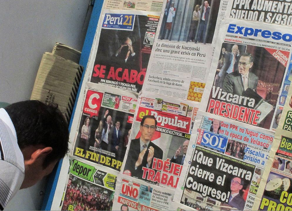 Estas fueron las portadas de los periódicos de Perú informando sobre la renuncia de PPK. LA PRENSA/ EFE
