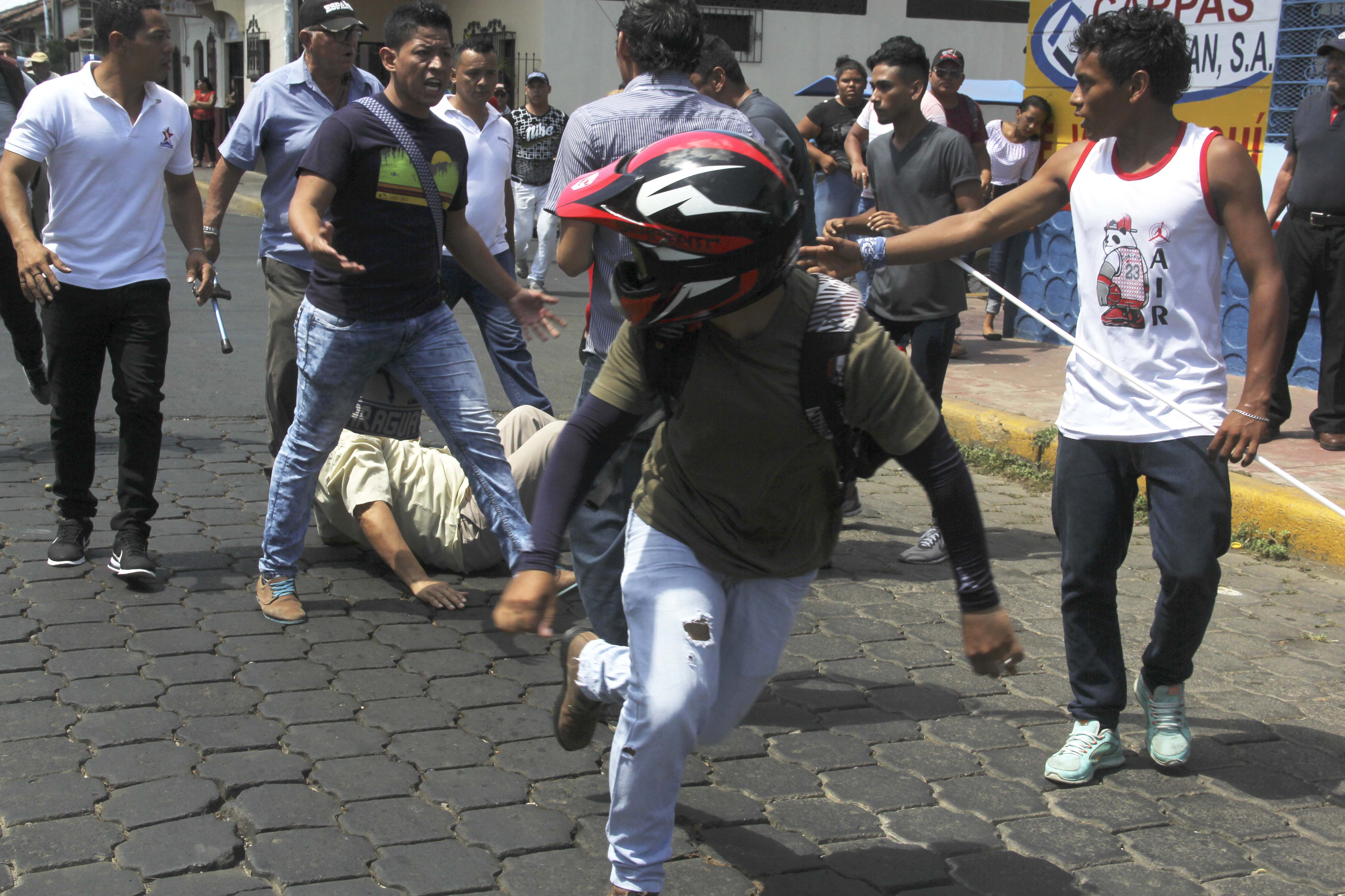 INSS, protestas