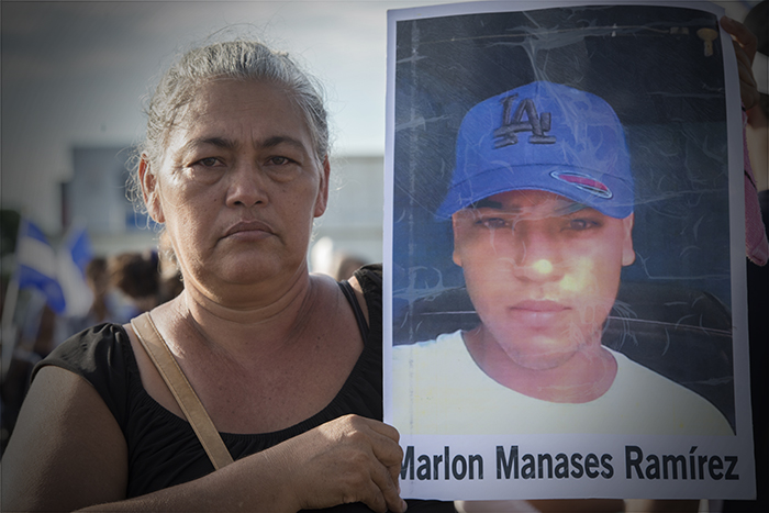 Juana Ramírez perdió a su hijo mayor Marlon Manases Ramírez durante las represiones gubernamentales del 20 de abril del 2018. Ella exige justicia para su hijo. LA PRENSA/ URIEL MOLINA