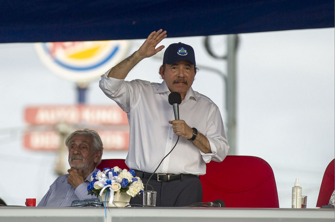 Daniel Ortega durante uno de sus plantones en Managua el pasado 30 de abril. LA PRENSA/ ARCHIVO