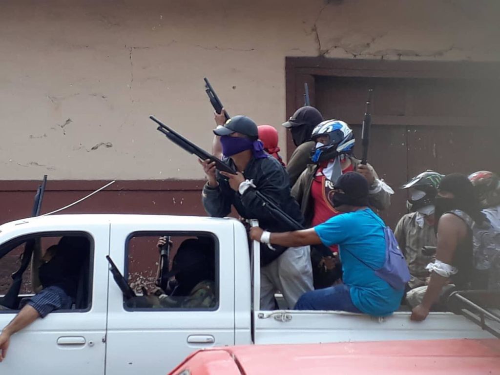 Amnistía Internacional, Human Rights Watch