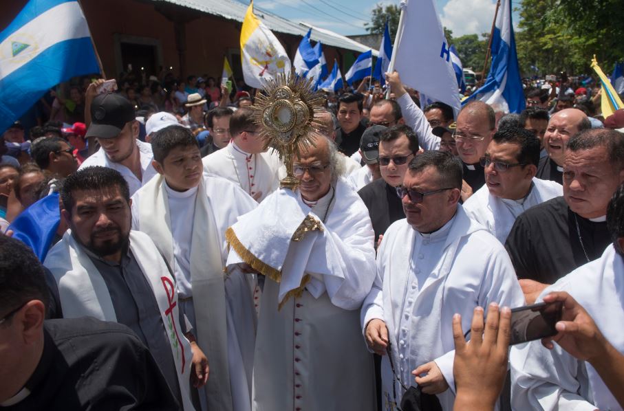 Sacerdotes