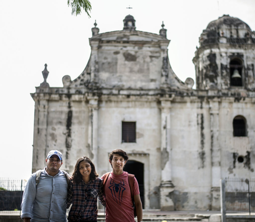 Tres líderes del Movimiento Estudiantil 19 de Abril Unan León, de izquiera a derecha: Bayron Estrada, Ana Valle y Luis Quirós. LA PRENSA / Óscar Navarrete