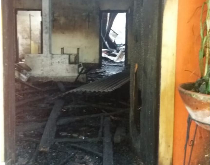 Así quedó la casa de Yubrank Suazo, representante del Movimiento 19 de Abril de Masaya. LA PRENSA/Cortesía