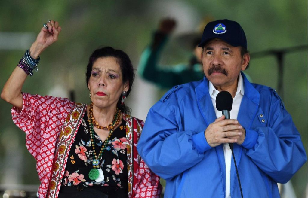Daniel Ortega y Rosario Murillo durante un acto en Managua el sábado 7 de julio de 2018. LA PRENSA/ AFP