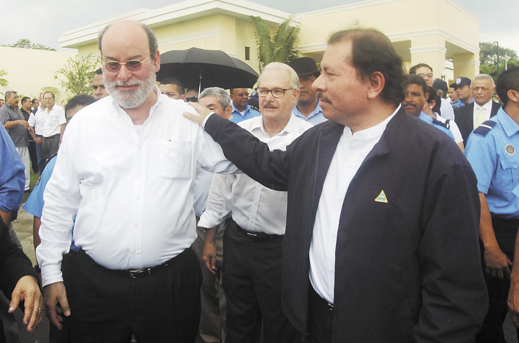 Rafael Solís, Daniel Ortega
