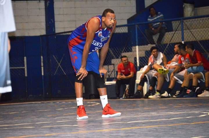 Nicaragüense Dalton Cacho. Foto Cortesía CentroBasquet News.