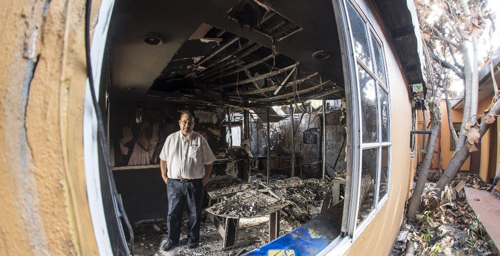 2 El propietario de Radio Darío, Sr. Aníbal Toruño, observa la destrucción realizada por simpatizantes del Gobierno sandinistas al local de la emisora. León, 4 de mayo de 2018. LA PRENSA/Oscar Navarrete