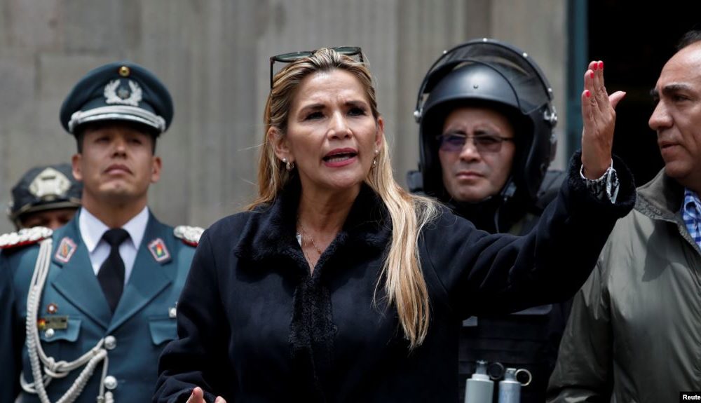 Jeanine Añez, Bolivia, elecciones, Presidenta interina
