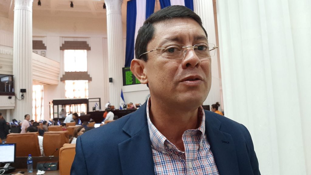 unidad de centro derecha, PLC, ALN, Partido Conservador, Movimiento Campesino