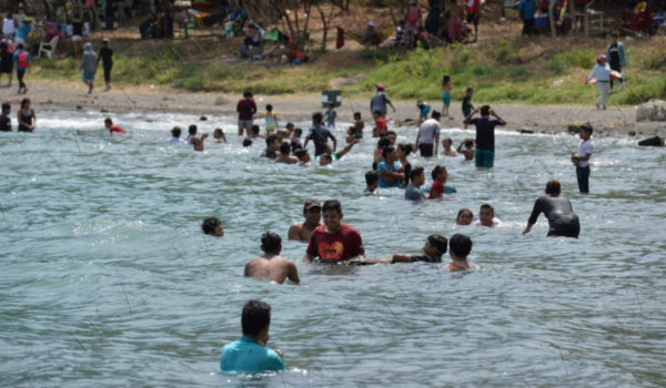 Laguna de Masaya, verano, Semana Santa