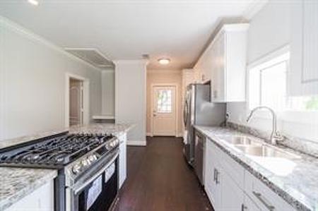 property-img