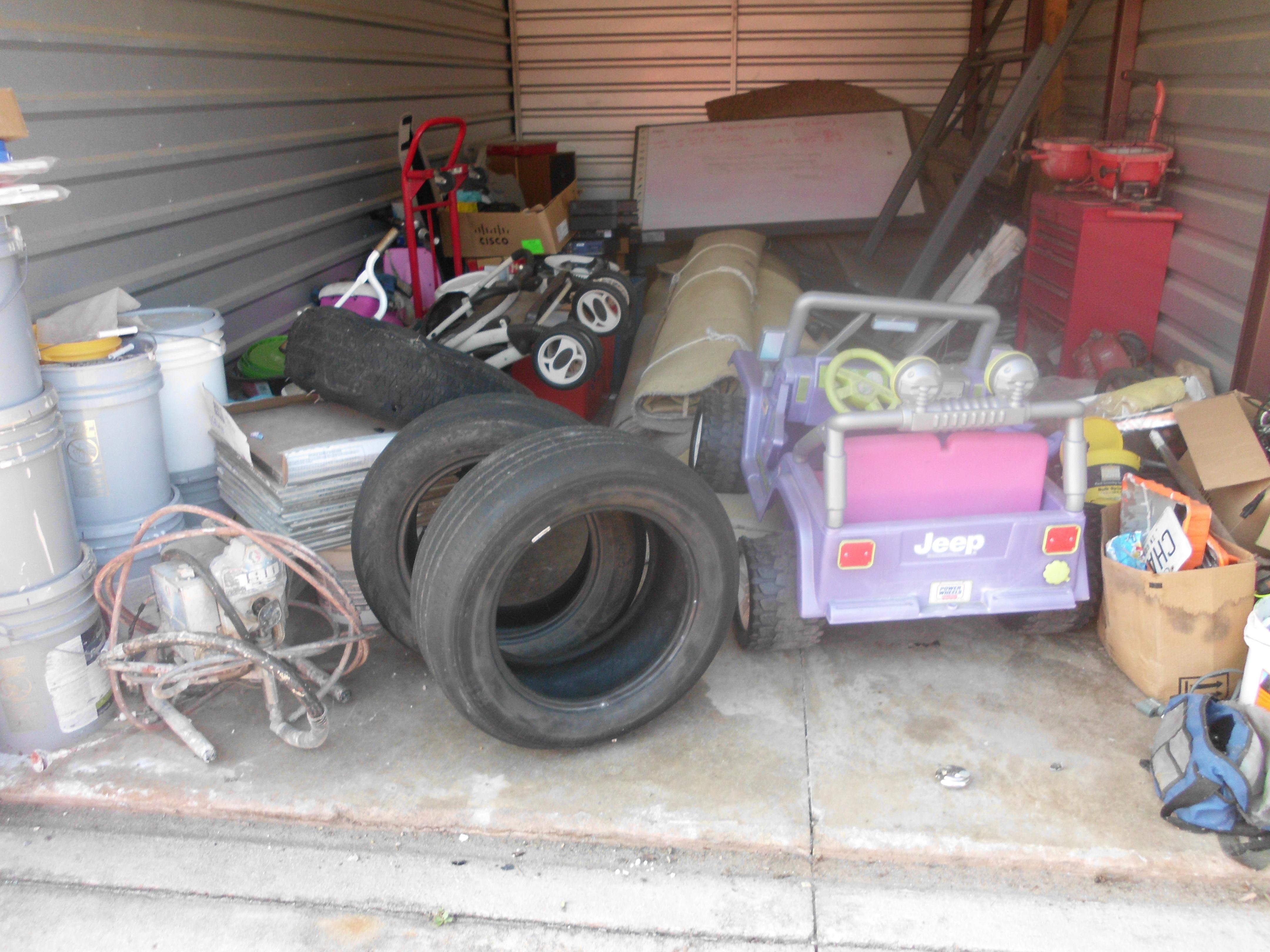 Storage auction 2887 at StoreHere Jackson