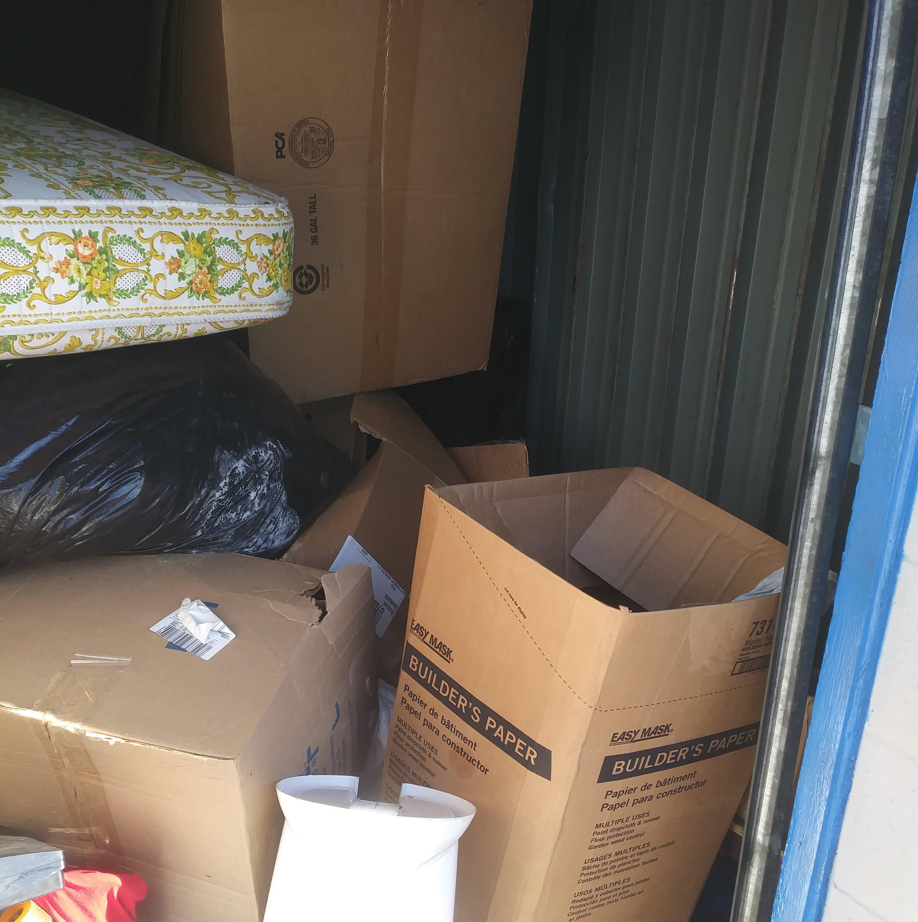 Storage auction 6961 at A mini Self Storage