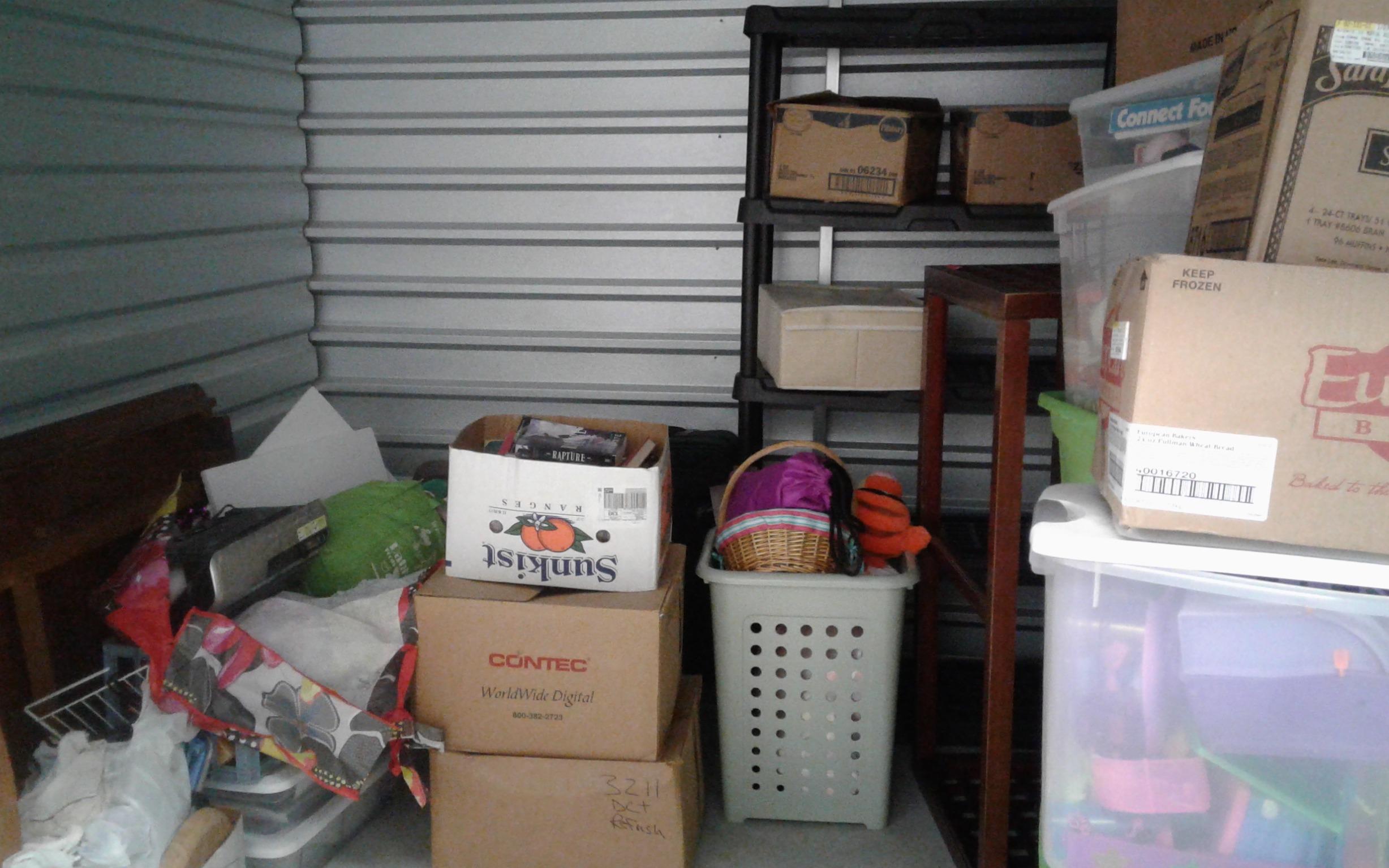 Storage auction 7985 at LockBox Storage Grimes