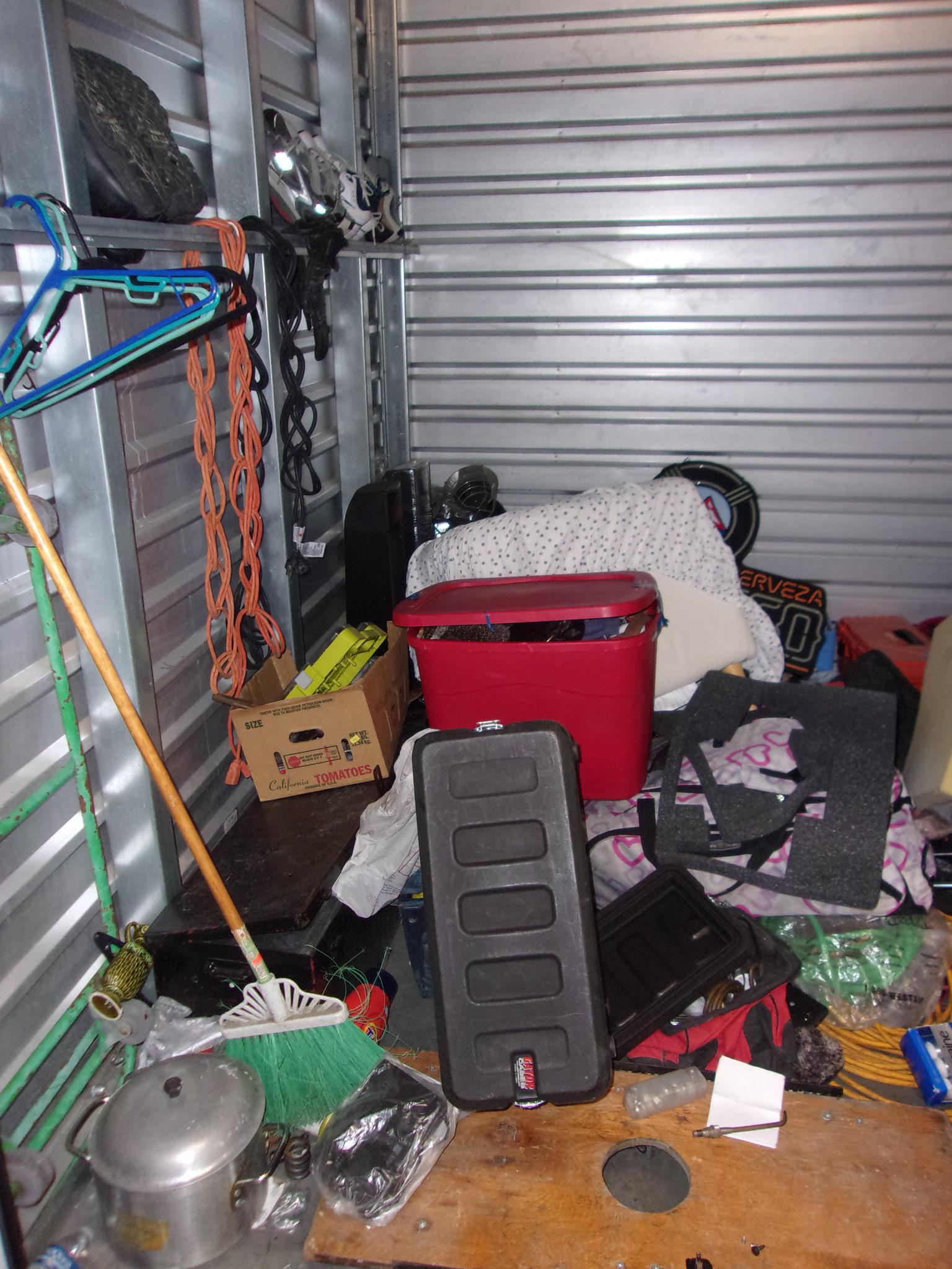 Storage auction 8567 at US Storage Centers Commerce