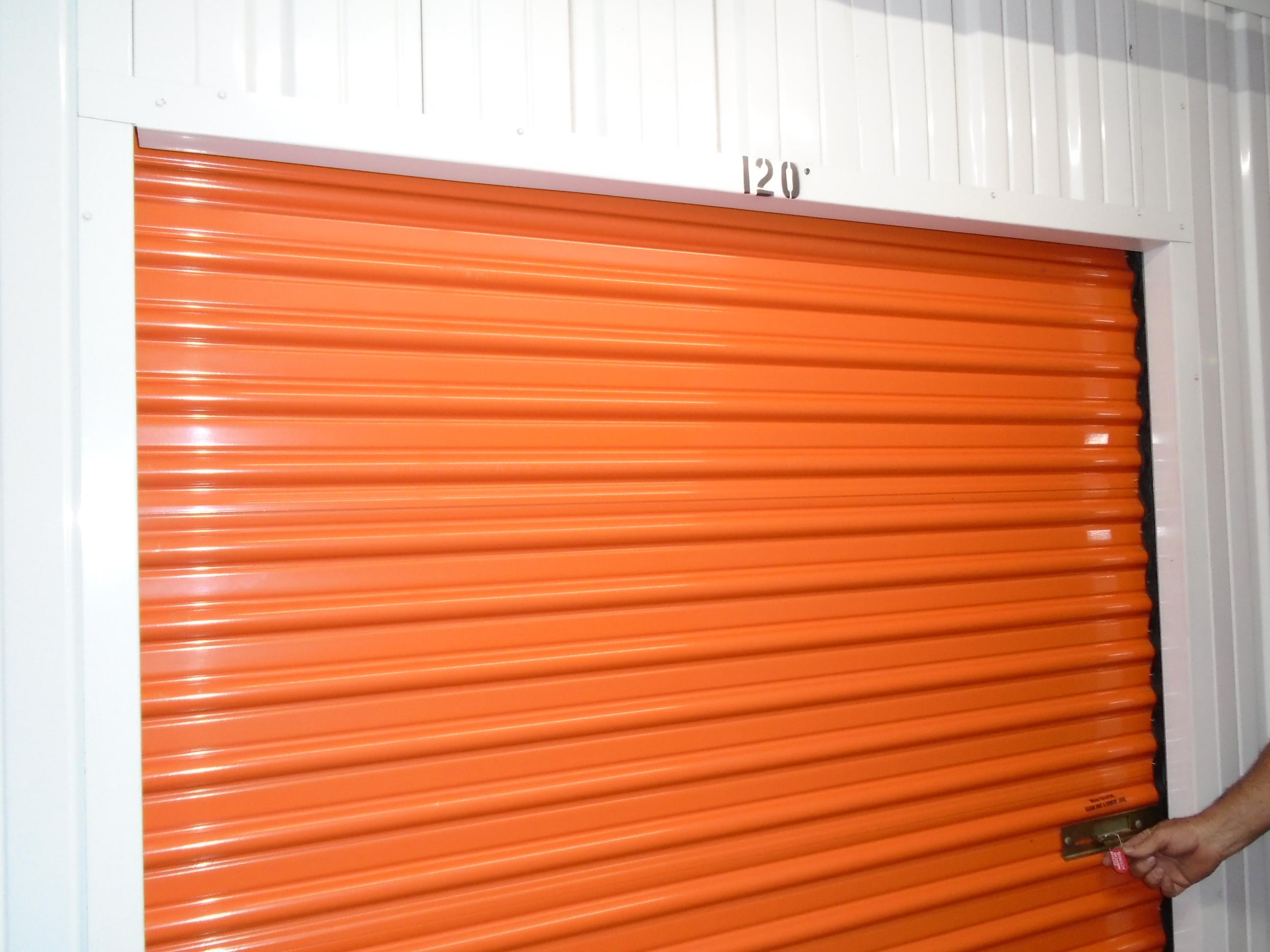 Storage auction 9435 at All Storage Rancho