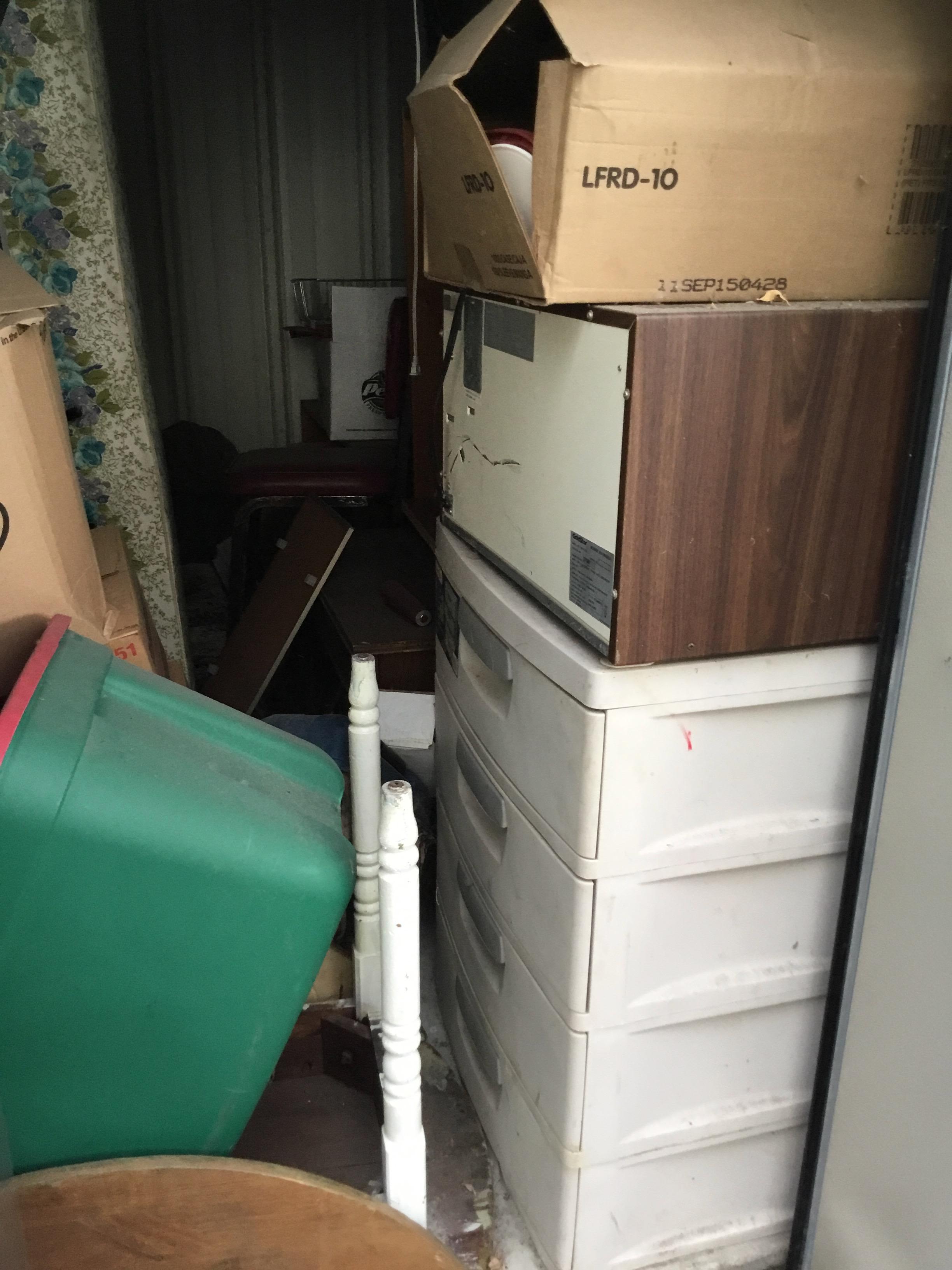 Storage auction 9706 at Southside Storage