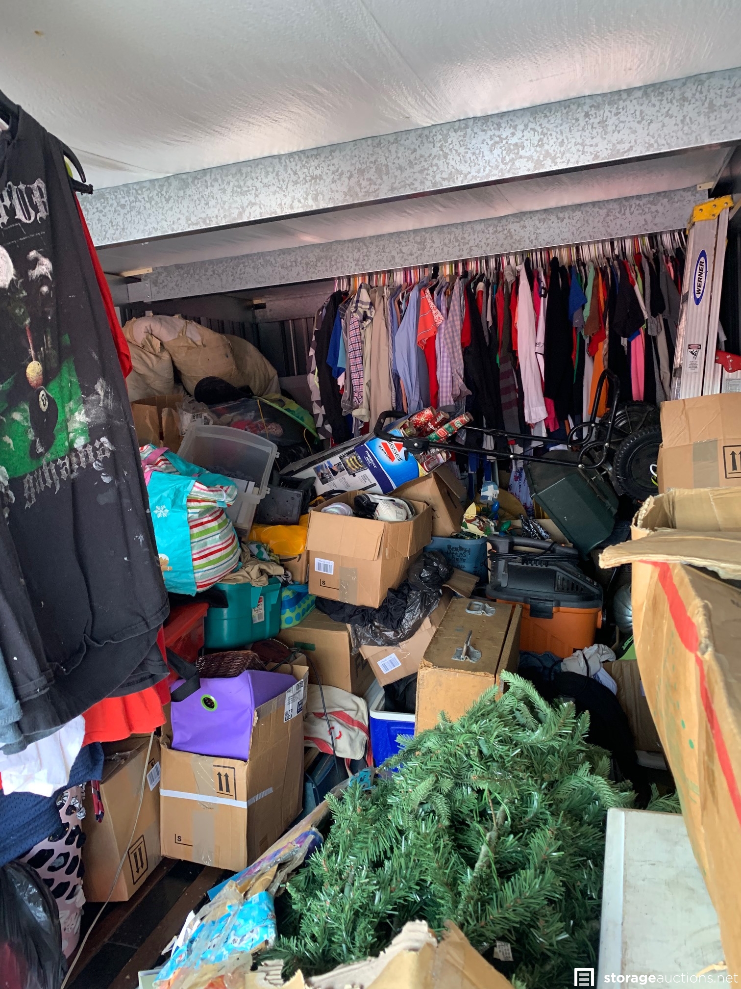 Storage auction 11806 at Budget Storage