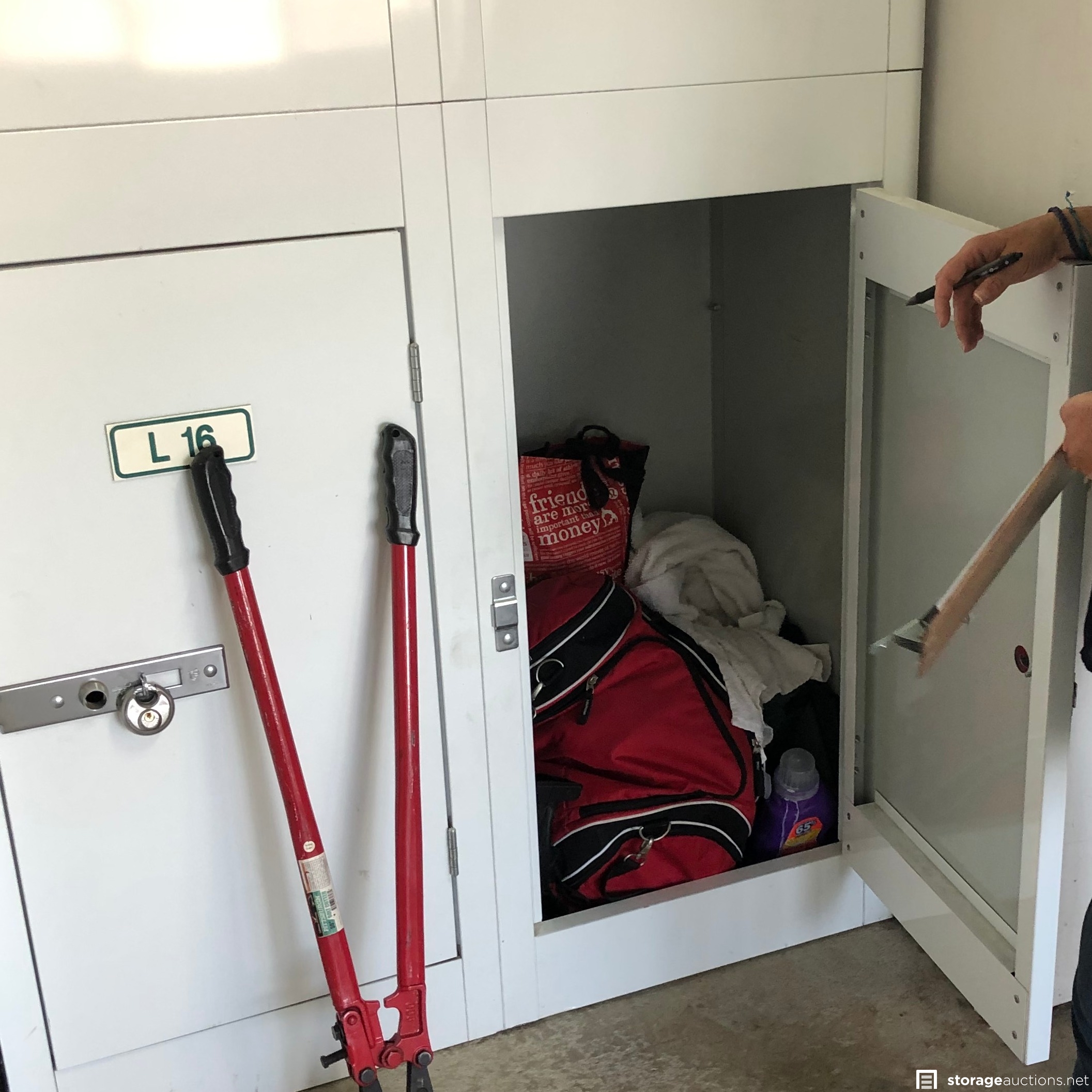 Storage auction 12453 at Downtown Mini Storage