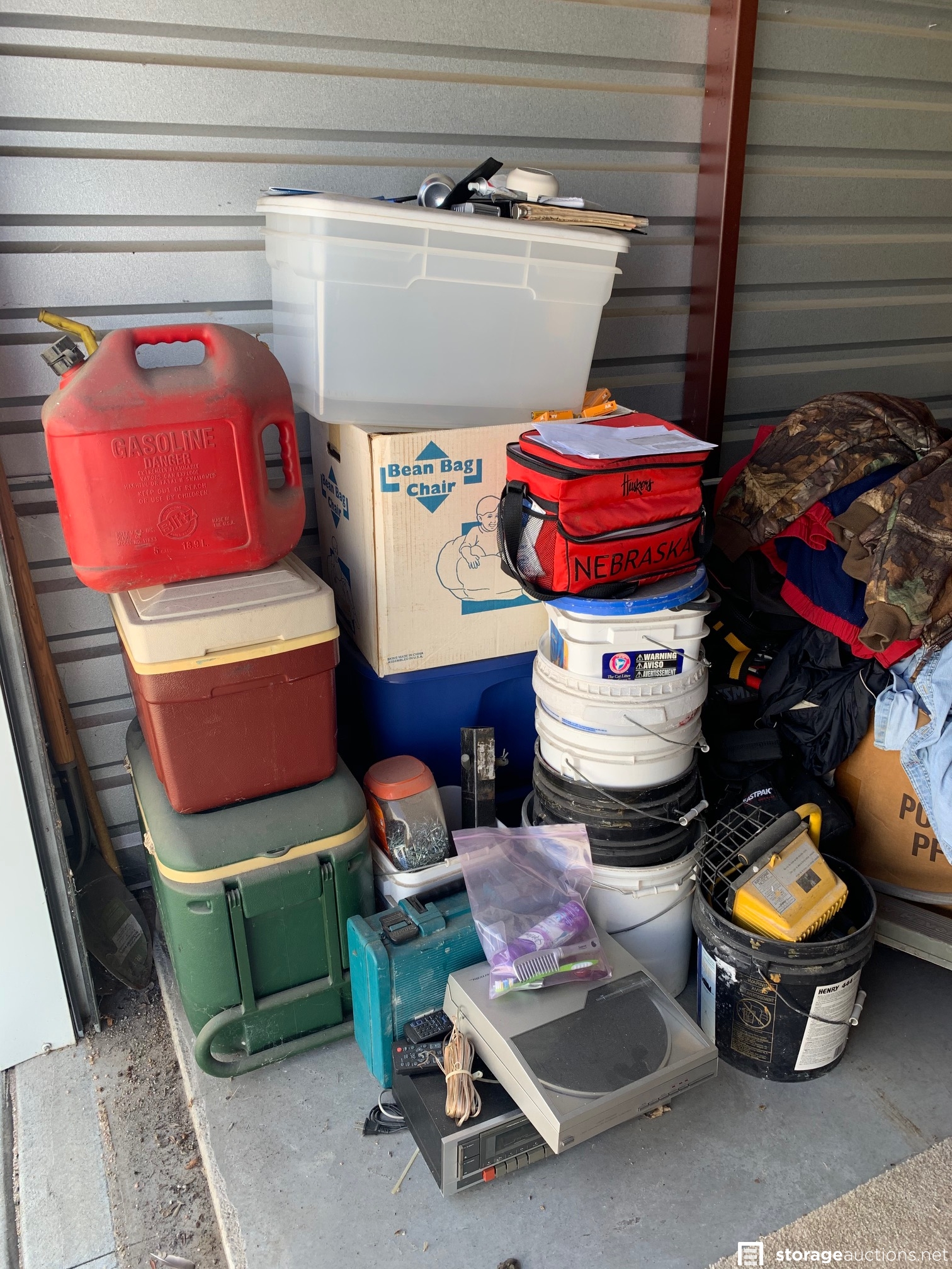 Storage auction 15891 at Big Red Self Storage Central