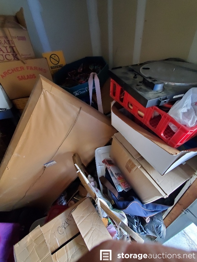 Storage auction 23345 at AAmerican Self Storage
