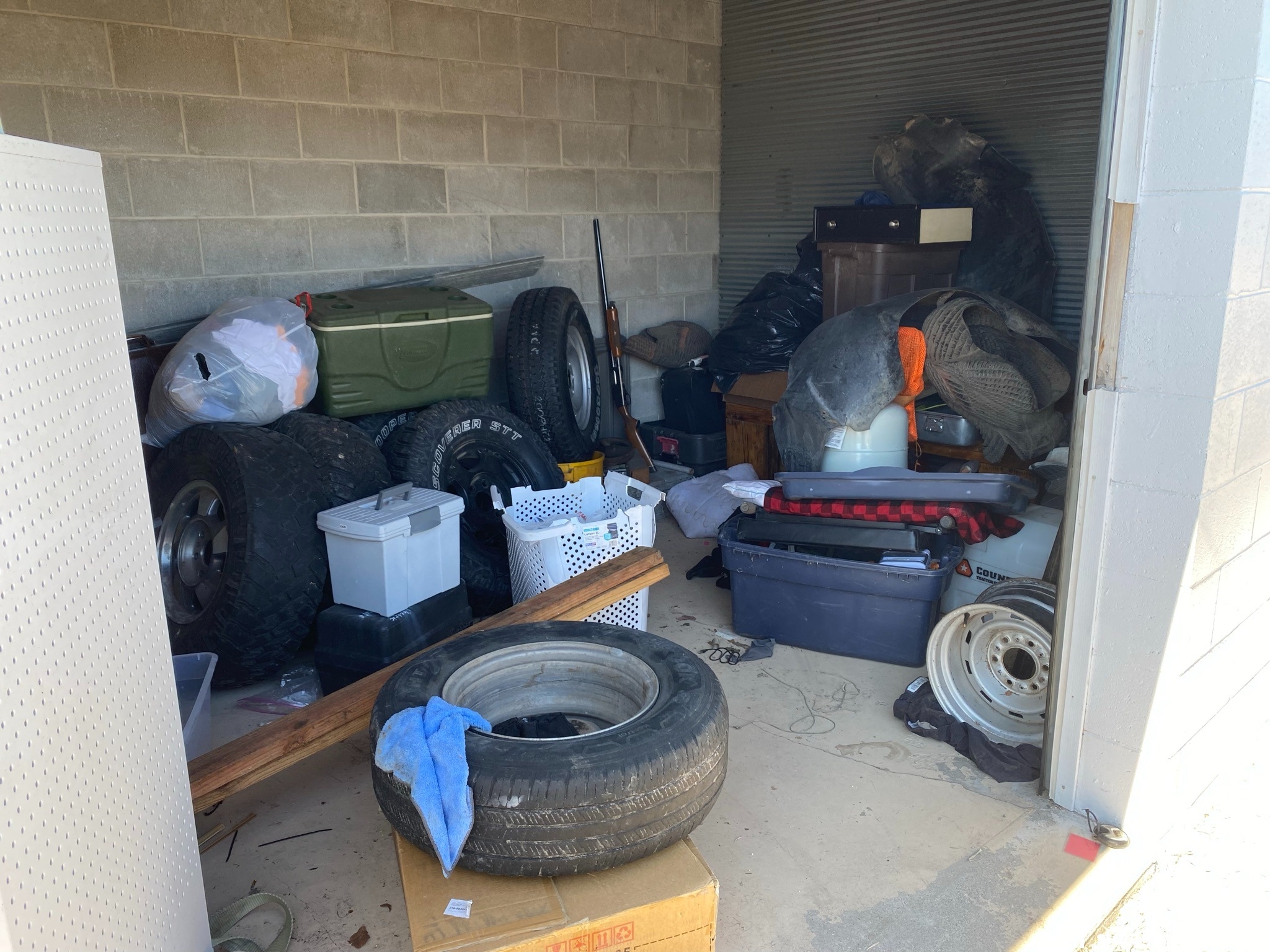 Storage auction 23723 at K4 Storage Grand Island Locust