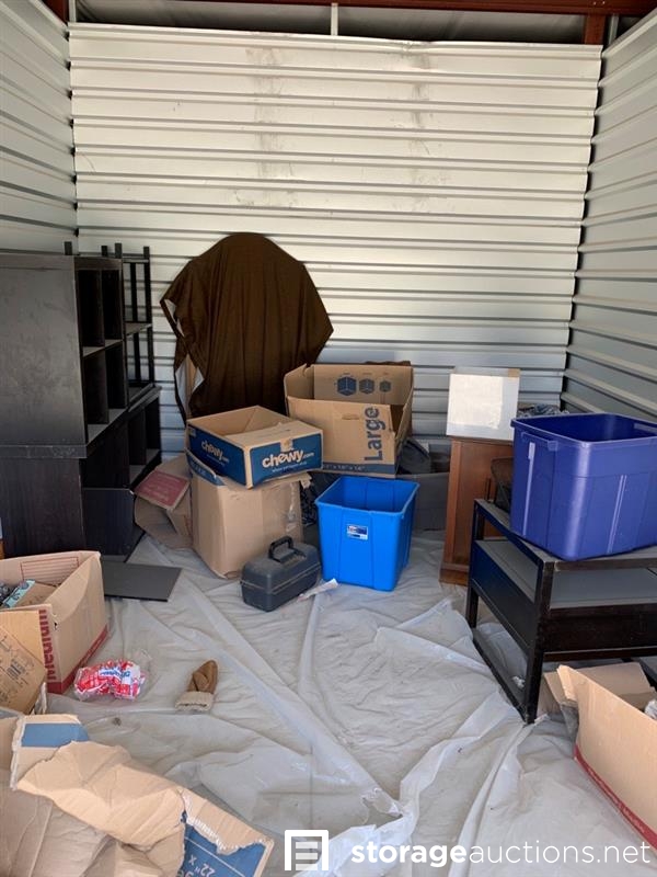 Storage auction 23786 at LockBox Storage Waukee