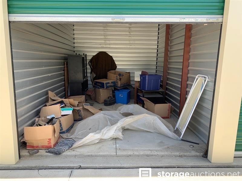 Storage auction 23786 at LockBox Storage Waukee