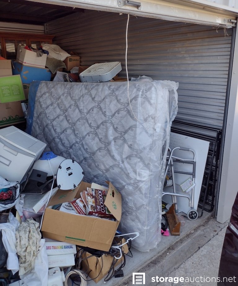 Storage auction 27366 at LockBox Storage Grand Island