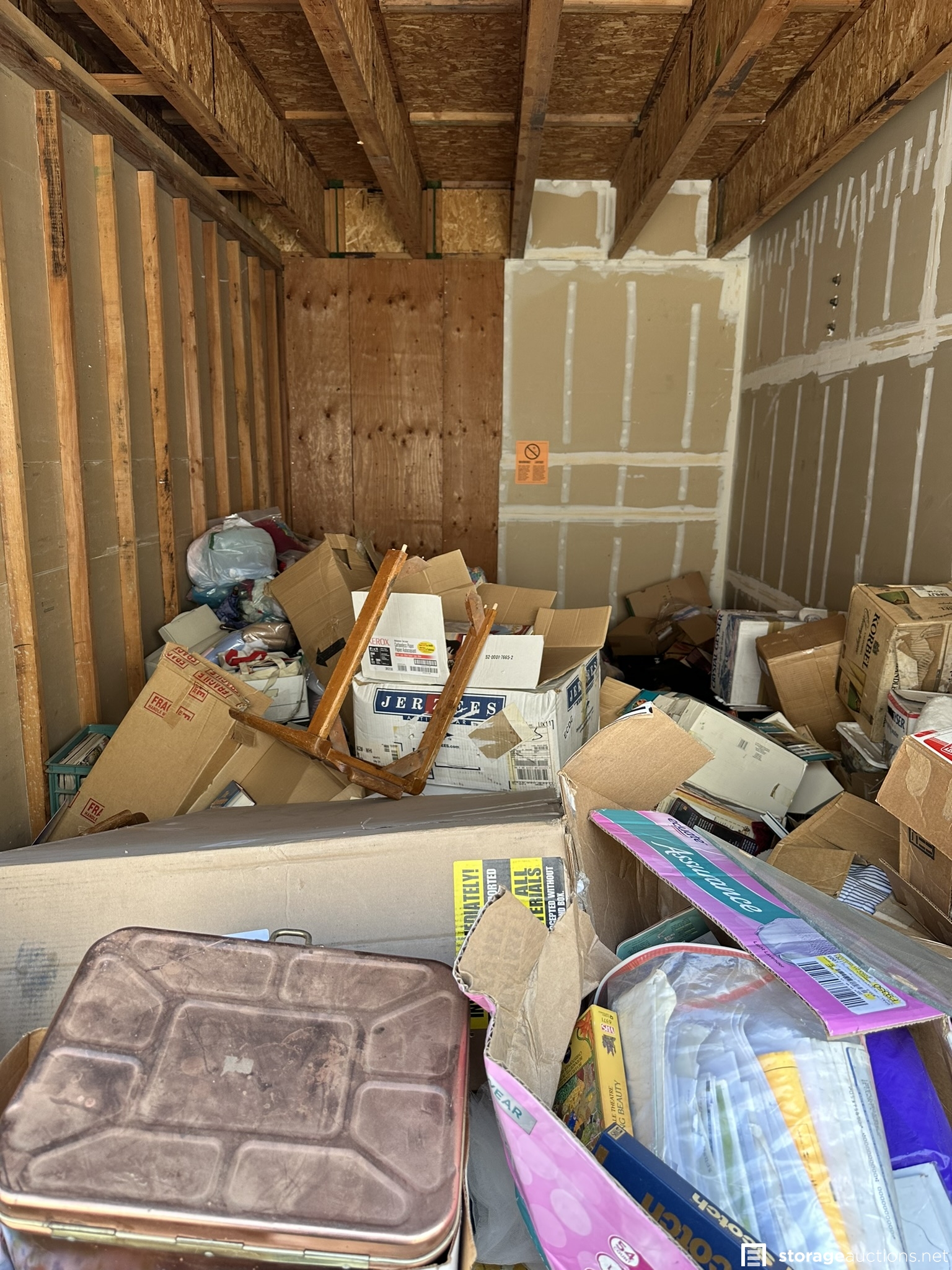 Storage auction 31653 at AAmerican Self Storage El Cajon