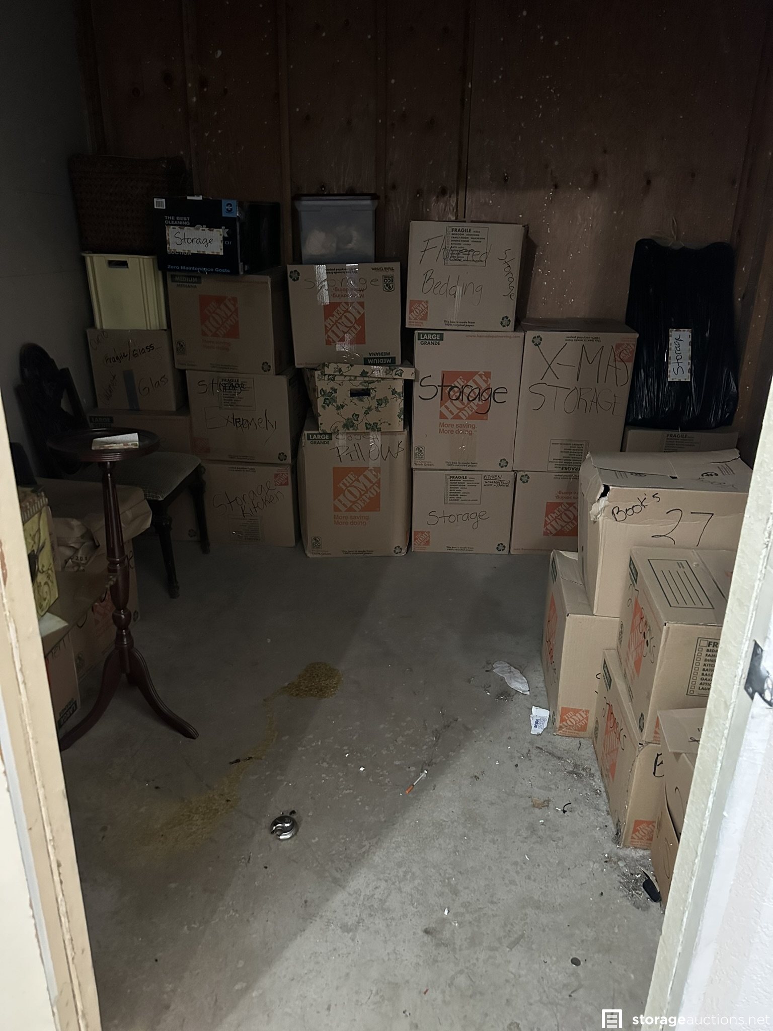 Storage auction 32906 at AAmerican Self Storage El Cajon