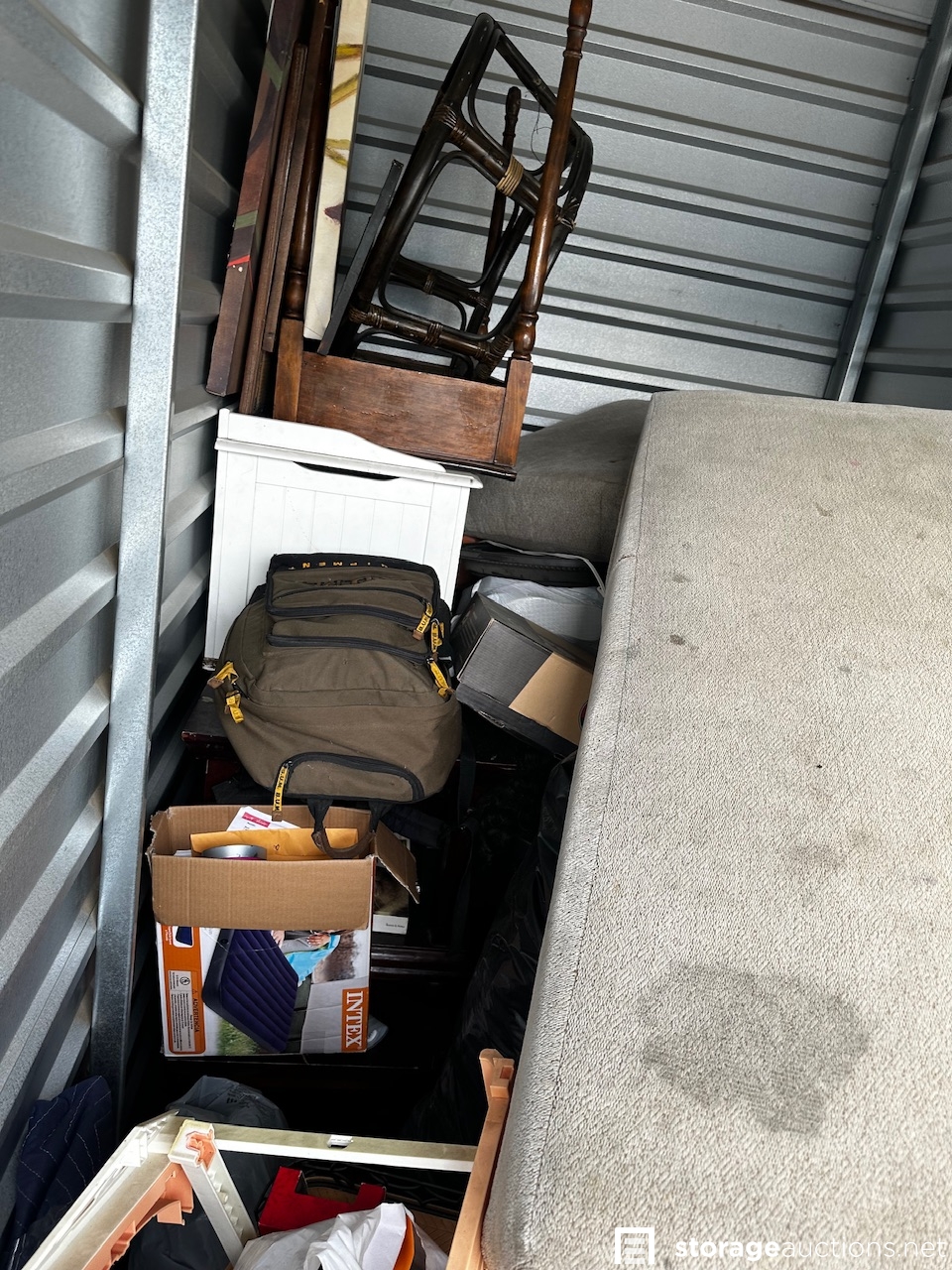 Storage auction 33122 at A Storage Place Yucaipa