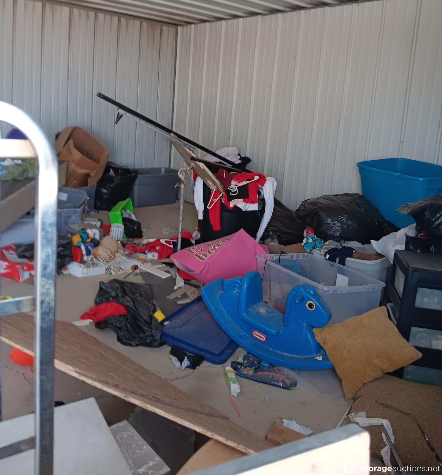 Storage auction 35314 at peoples choice storage wichita