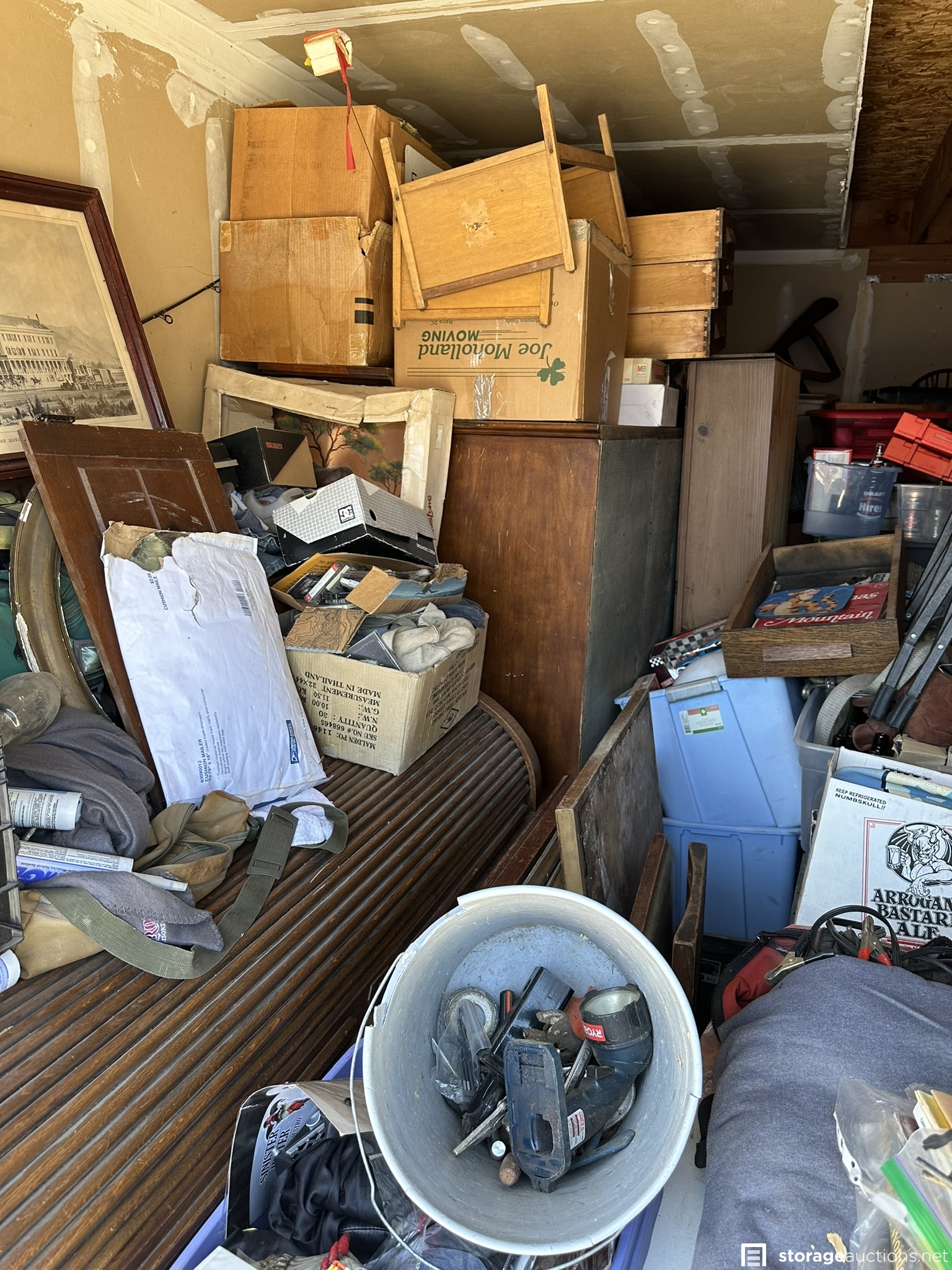 Storage auction 35339 at AAmerican Self Storage El Cajon