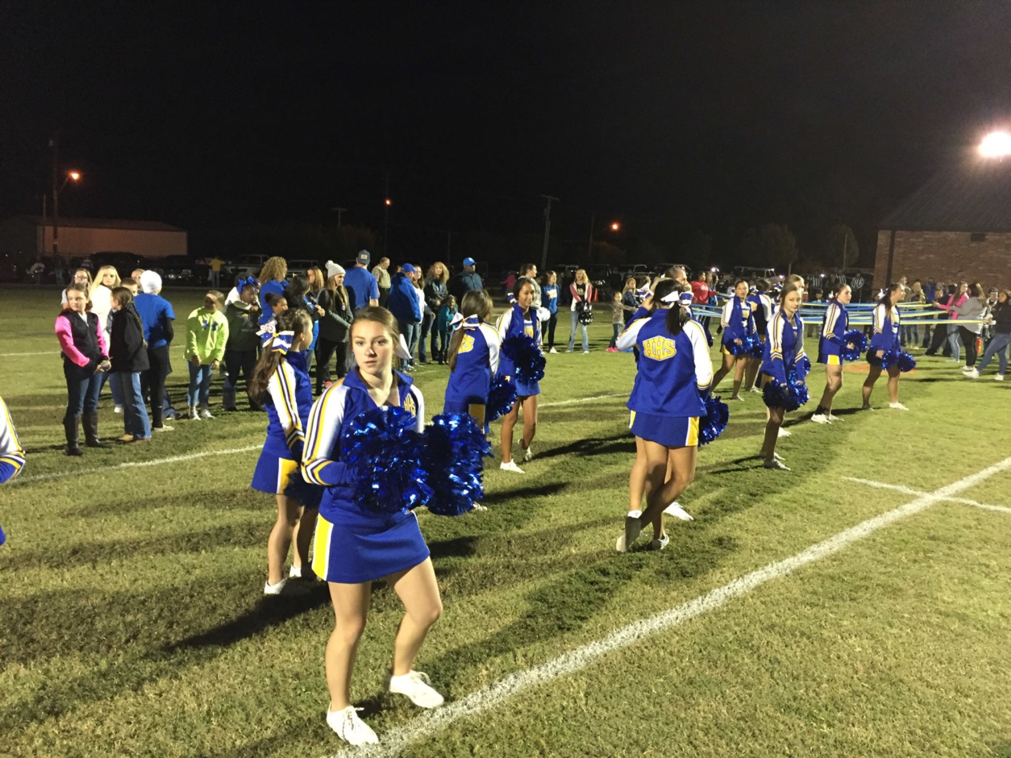 The Wewoka Tigers defeat the Holdenville Wolverines 27 to 14 ScoreStream