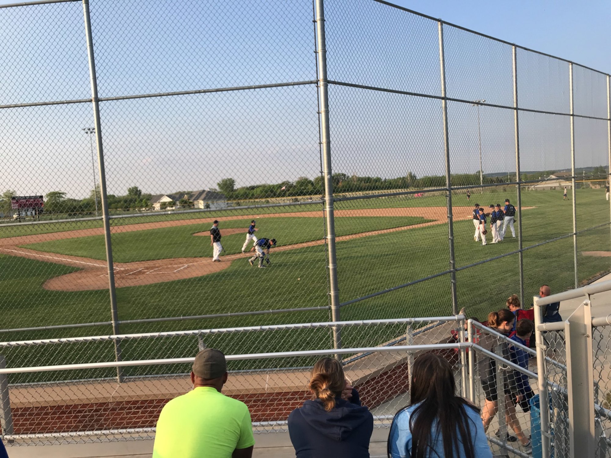 The AplingtonParkersburg Falcons defeat the GladbrookReinbeck Rebels