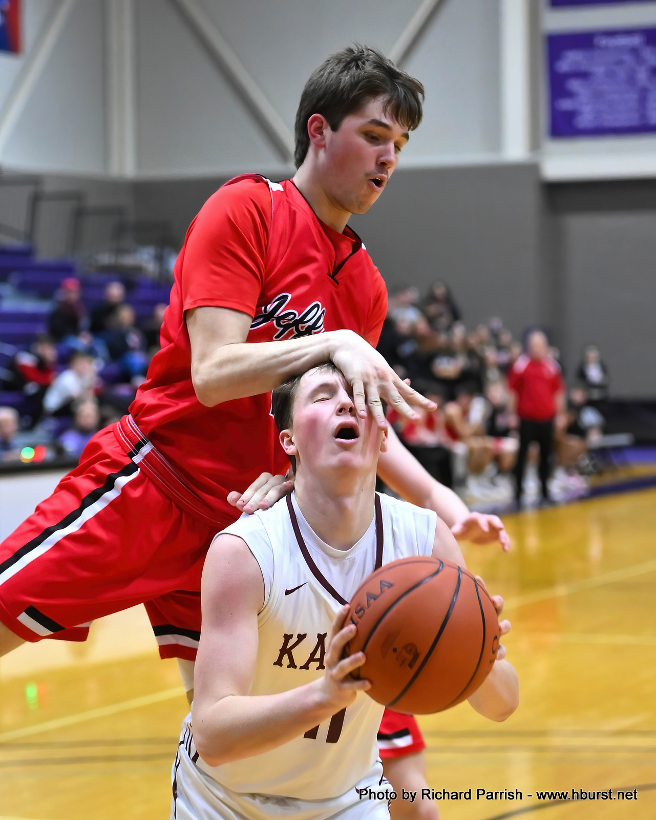 The Kalida Wildcats defeat the Delphos Jefferson Wildcats 52 to 42