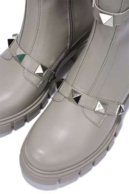 Yuri Spike Round Toe Lug Platform Booties