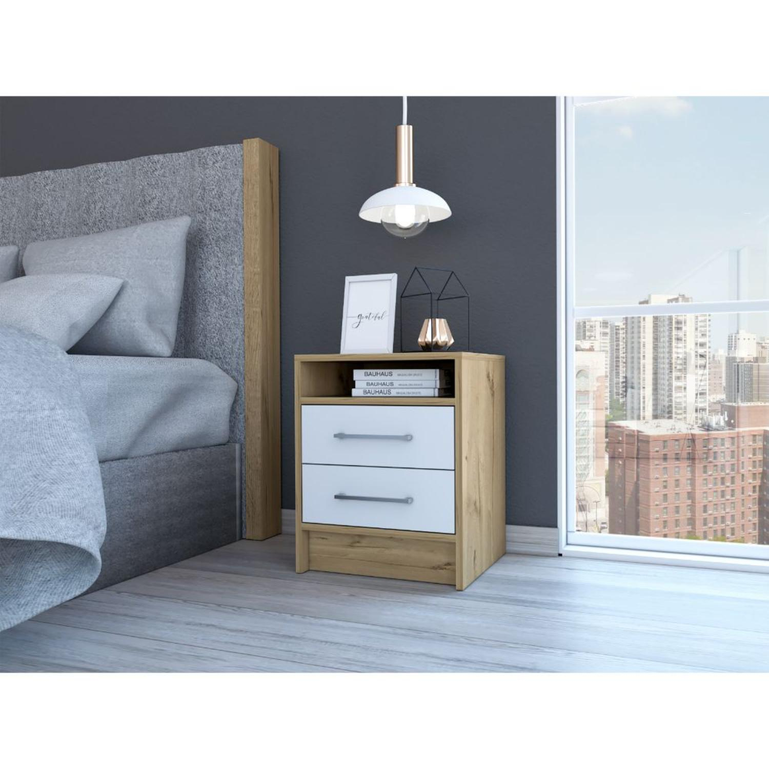 White / Light Oak