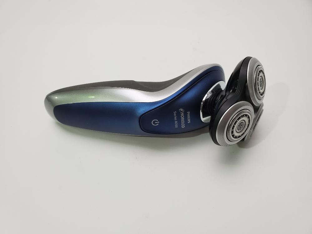 Philips norelco 8900 with smartclean clearance