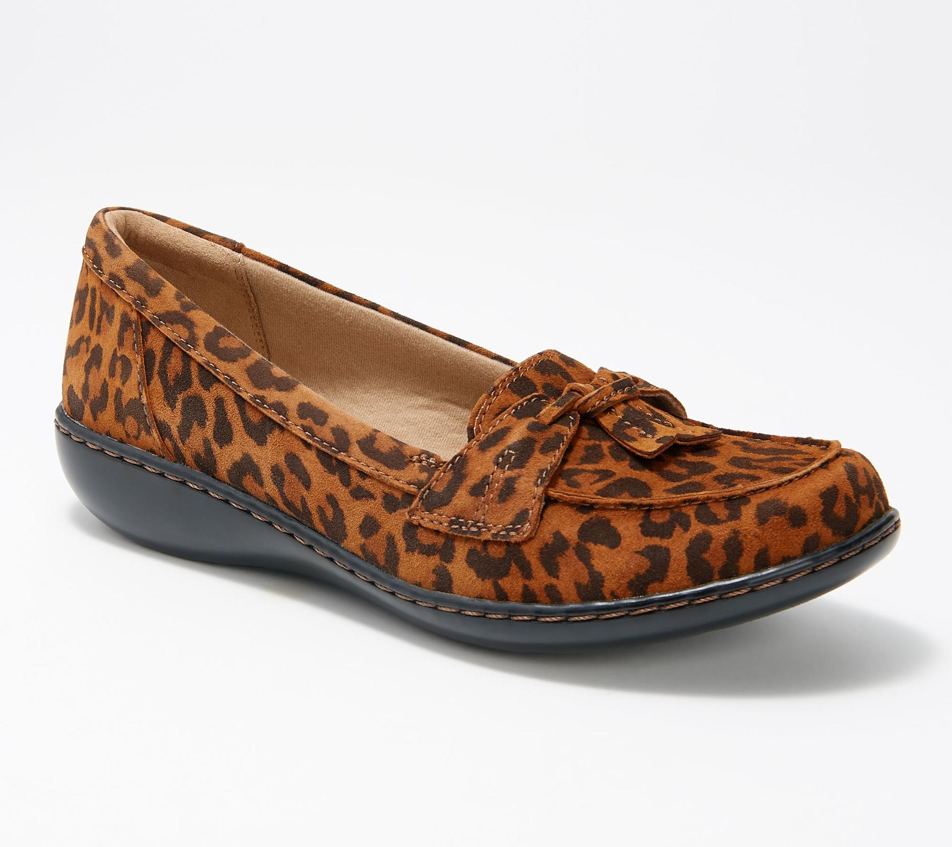 clarks girls loafers